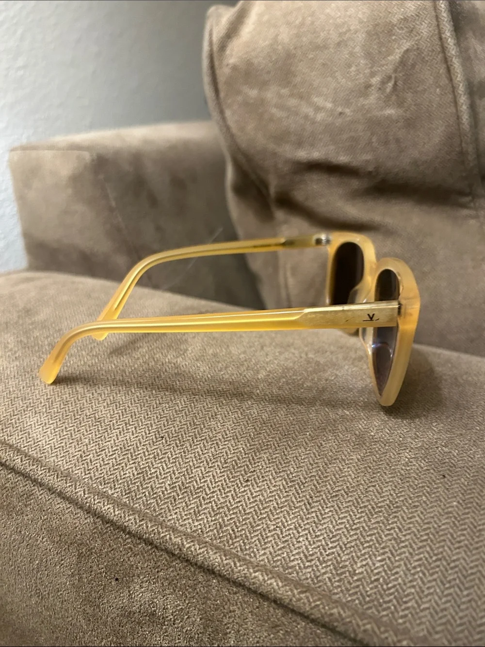 Veuve Cliquet Beige Sunglasses - Classic Square Frame